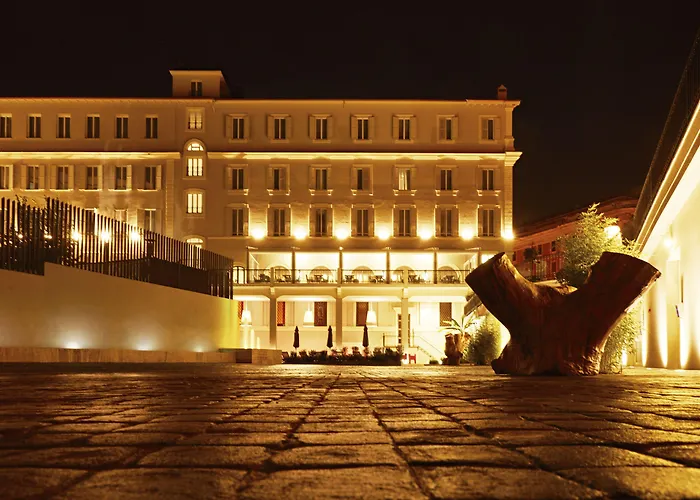 Hotel The Building Roma